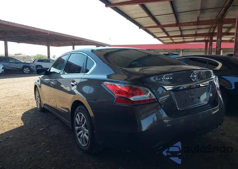 2015 Nissan Altima 2.5 S from USA, damaged, VIN 1N4AL3AP4FN922880